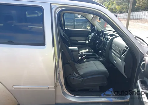 2007 Dodge Nitro Slt/Rt z USA, uszkodzony, nr VIN 1D8GU58K77W504088